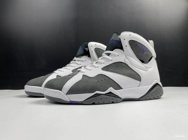 Reps TB CU9307-100 (2021) 7 Jordan Flint Retro 0714